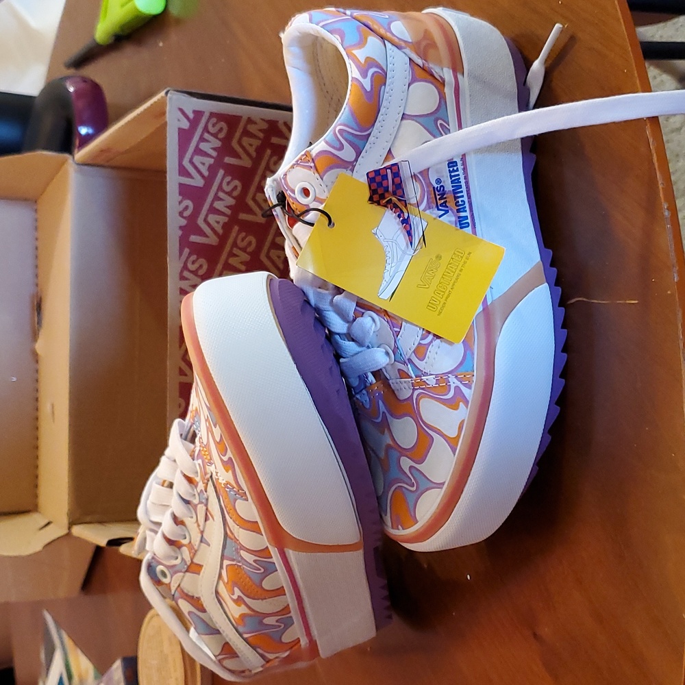 Vans Old Skool Stac UV ink Peace